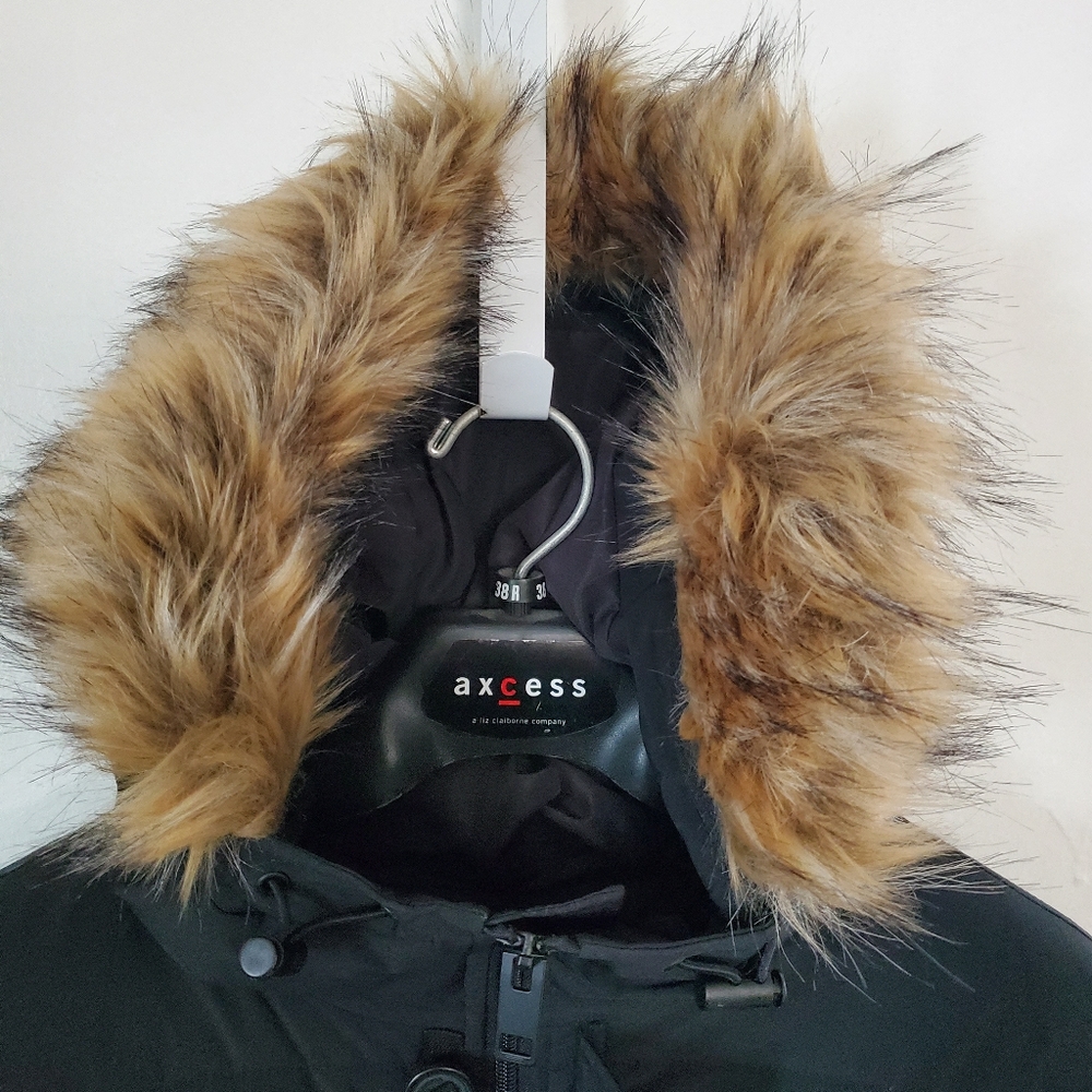 PARKA - Picture 5 of 14